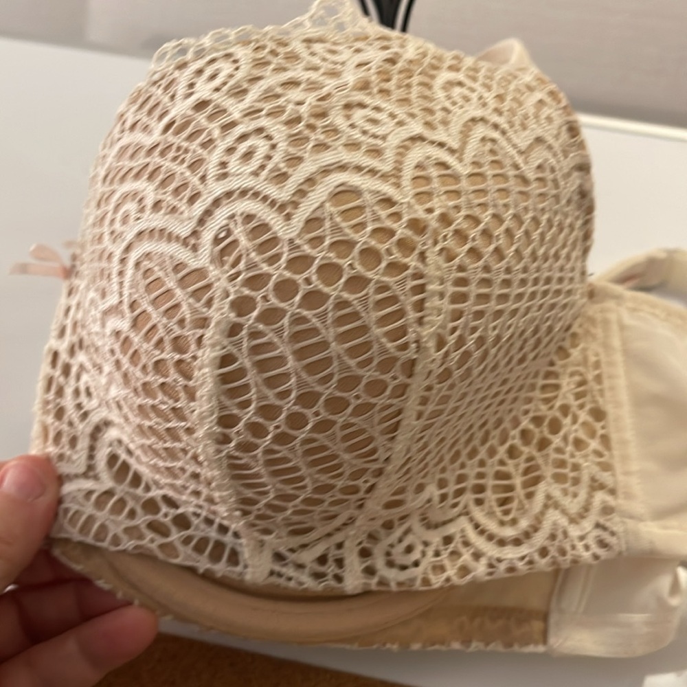 CACIQUE Modern Linear Lace Balconette Bra, wire Women’s Size 36DD cream over tan - Picture 15 of 16